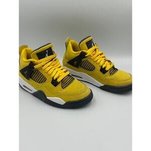 Jordan 4 Retro Lightning (2021) GS Size 6Y / 7.5W – OG All – Pre-Owned Good Cond